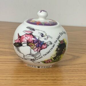 Cardew Alice In Wonderland Porcelain Sugar Bowl